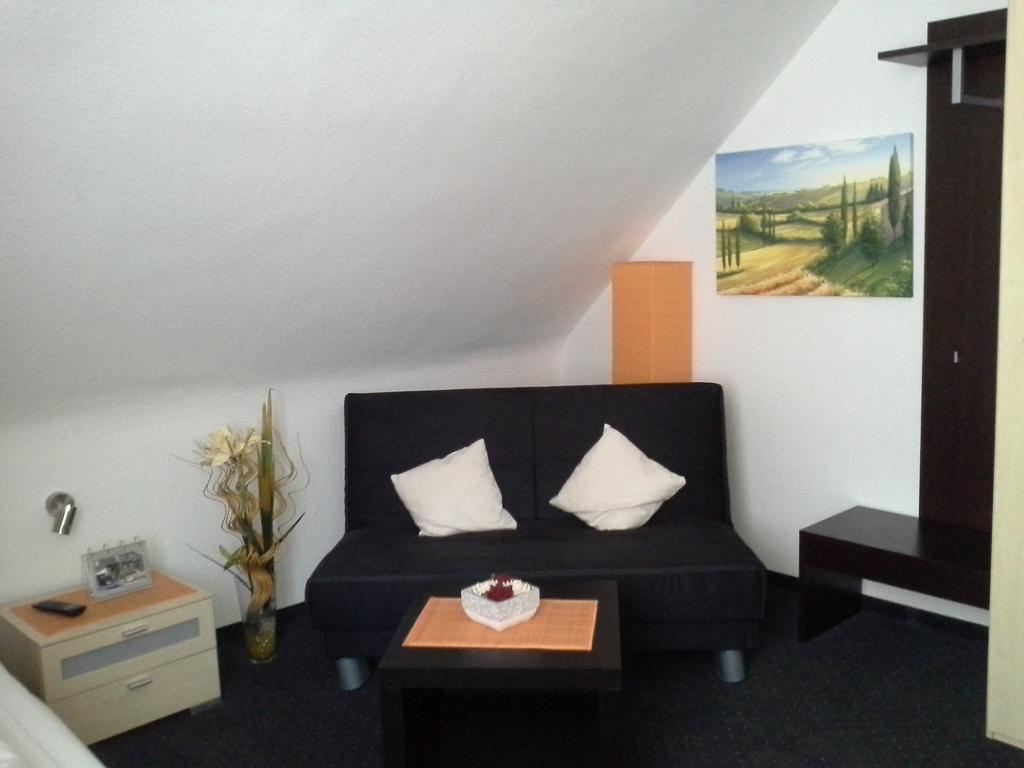 Haus Mariandl Hotel Düsseldorf Szoba fotó