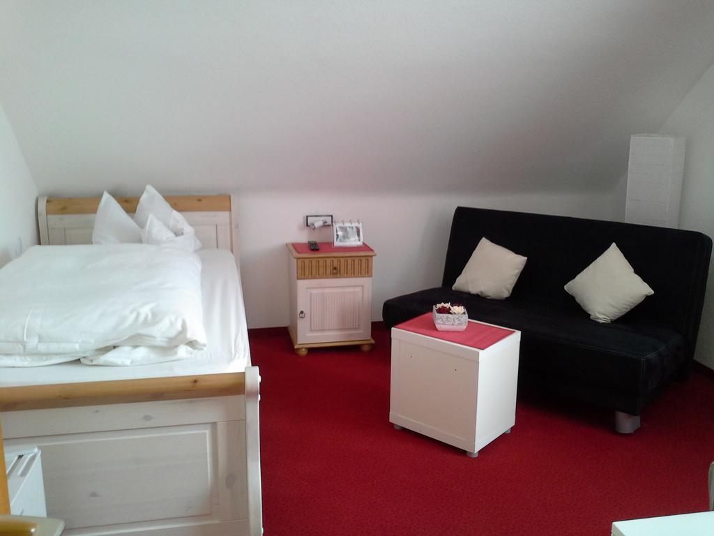 Haus Mariandl Hotel Düsseldorf Szoba fotó