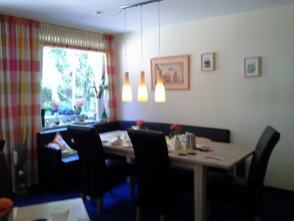 Haus Mariandl Hotel Düsseldorf Kültér fotó