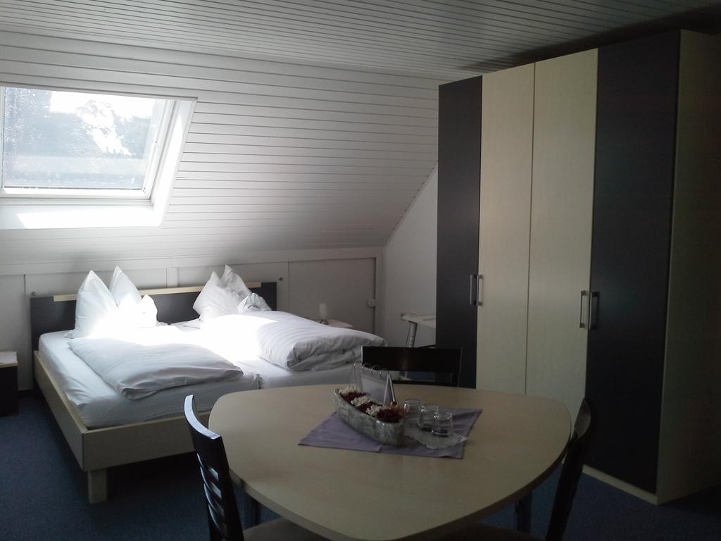 Haus Mariandl Hotel Düsseldorf Kültér fotó